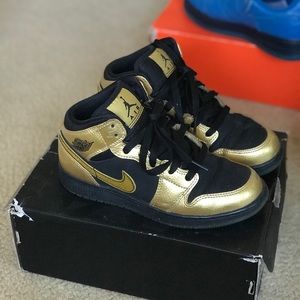 AIR JORDAN 1 MID GG